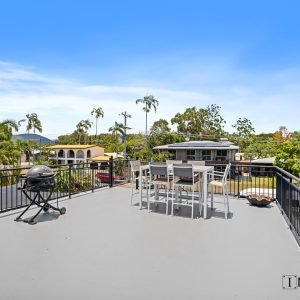 29-31 Casuarina Street, Holloways Beach, QLD 4878 AUS