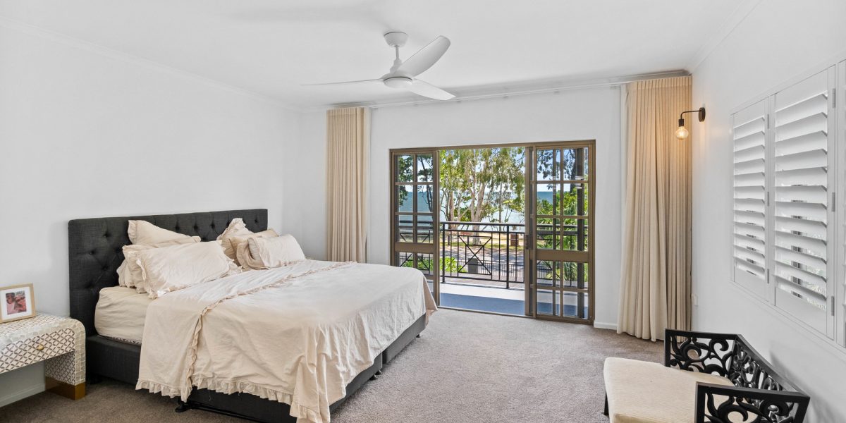 29-31 Casuarina Street, Holloways Beach, QLD 4878 AUS