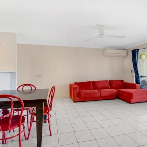 32/85 Birch Street, Manunda, QLD 4870 AUS