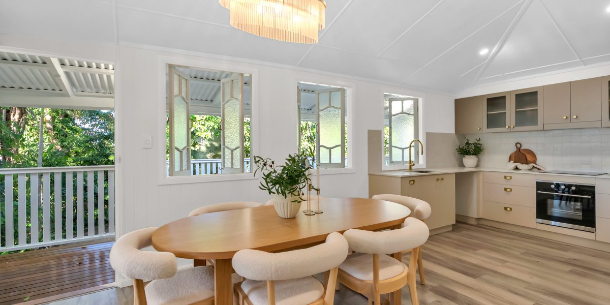 12 Bunting Street, Bungalow, QLD 4870 AUS