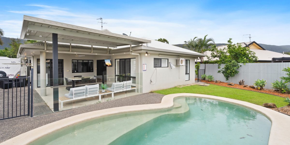 13 Cooya Street, Kewarra Beach, QLD 4879 AUS