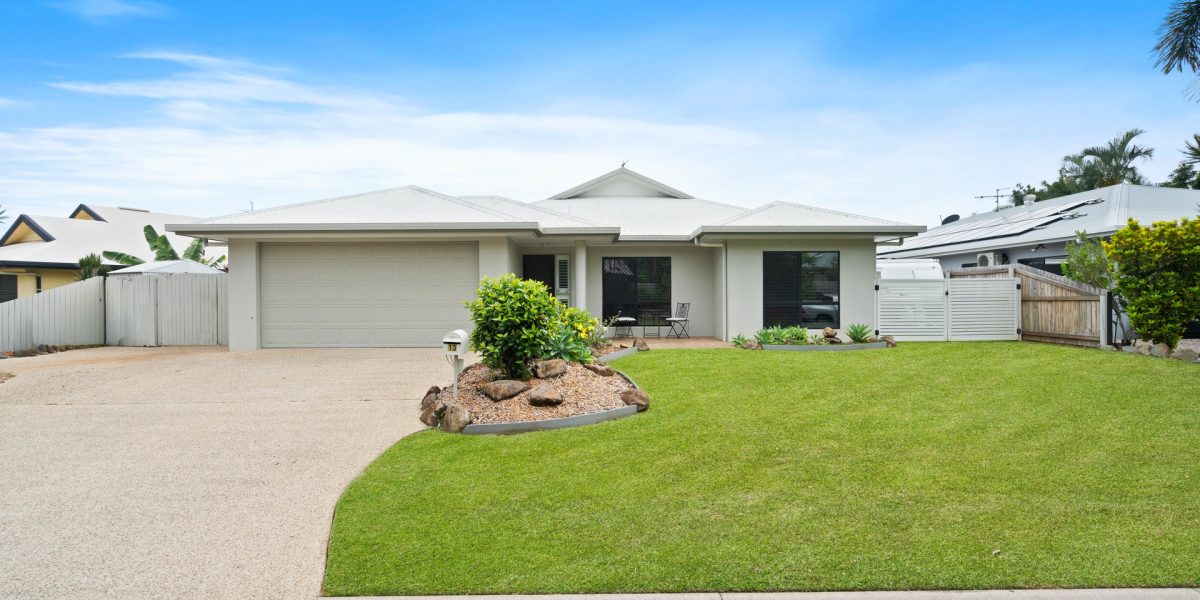 13 Cooya Street, Kewarra Beach, QLD 4879 AUS