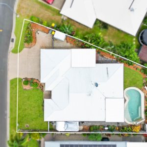 13 Cooya Street, Kewarra Beach, QLD 4879 AUS