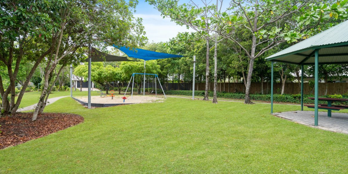 13 Cooya Street, Kewarra Beach, QLD 4879 AUS