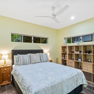 13 Pfeiffer Place, Smithfield, QLD 4878 AUS