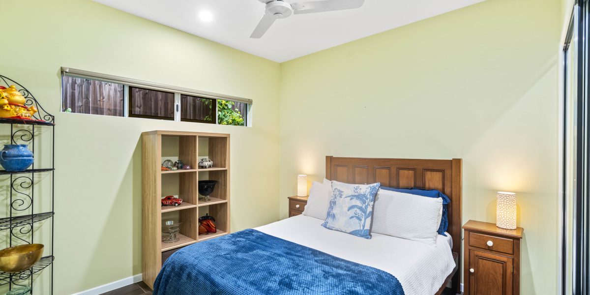 13 Pfeiffer Place, Smithfield, QLD 4878 AUS