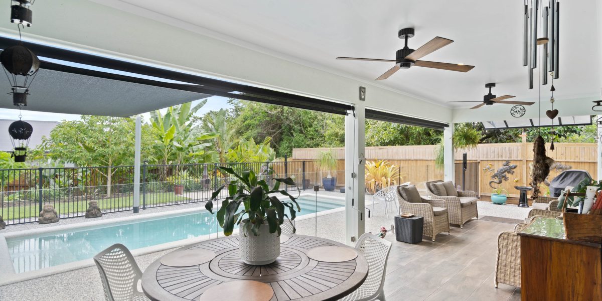 13 Pfeiffer Place, Smithfield, QLD 4878 AUS