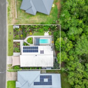 13 Pfeiffer Place, Smithfield, QLD 4878 AUS