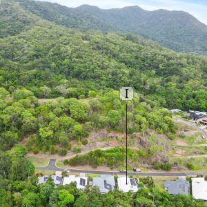 13 Pfeiffer Place, Smithfield, QLD 4878 AUS