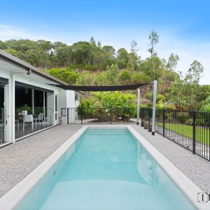 13 Pfeiffer Place, Smithfield, QLD 4878 AUS