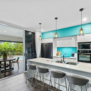 13 Pfeiffer Place, Smithfield, QLD 4878 AUS