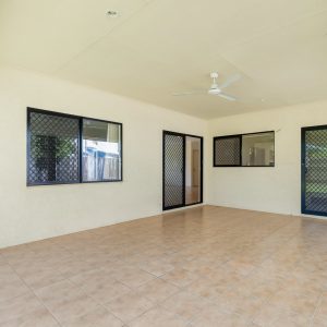 7 Mia Street, Kewarra Beach, QLD 4879 AUS