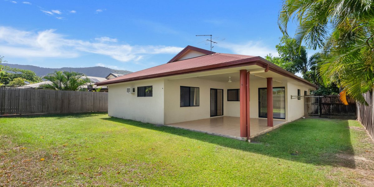 7 Mia Street, Kewarra Beach, QLD 4879 AUS