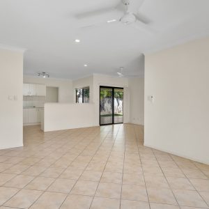 7 Mia Street, Kewarra Beach, QLD 4879 AUS