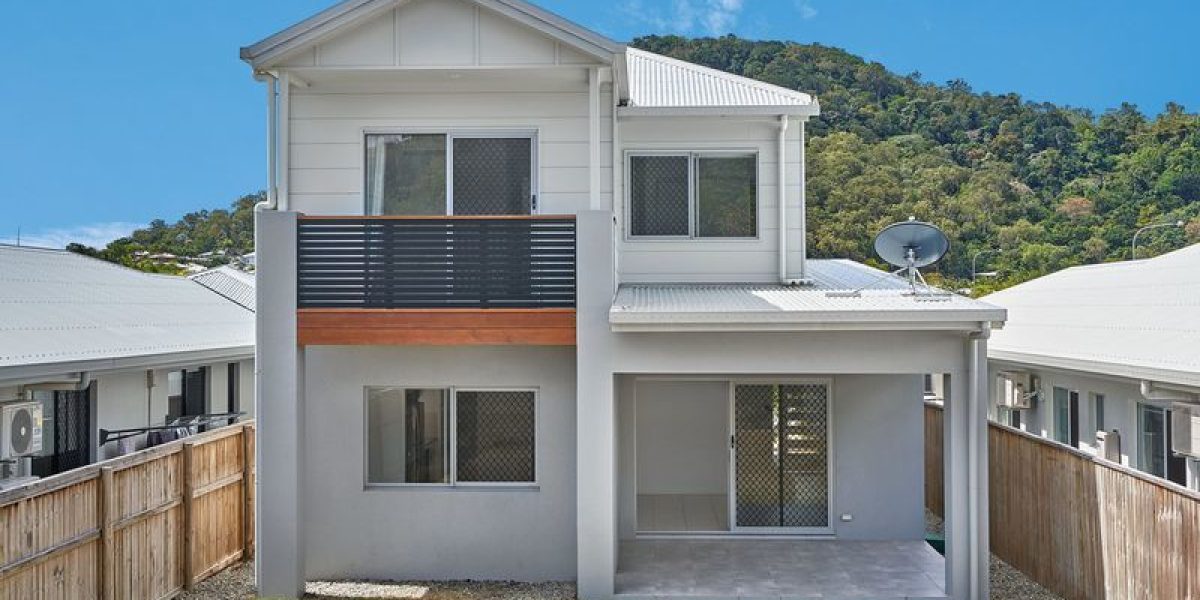 84 Seaways Street, Trinity Beach, QLD 4879 AUS