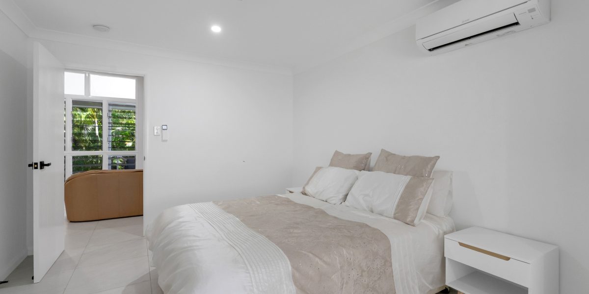 59 Waite Street, Machans Beach, QLD 4878 AUS