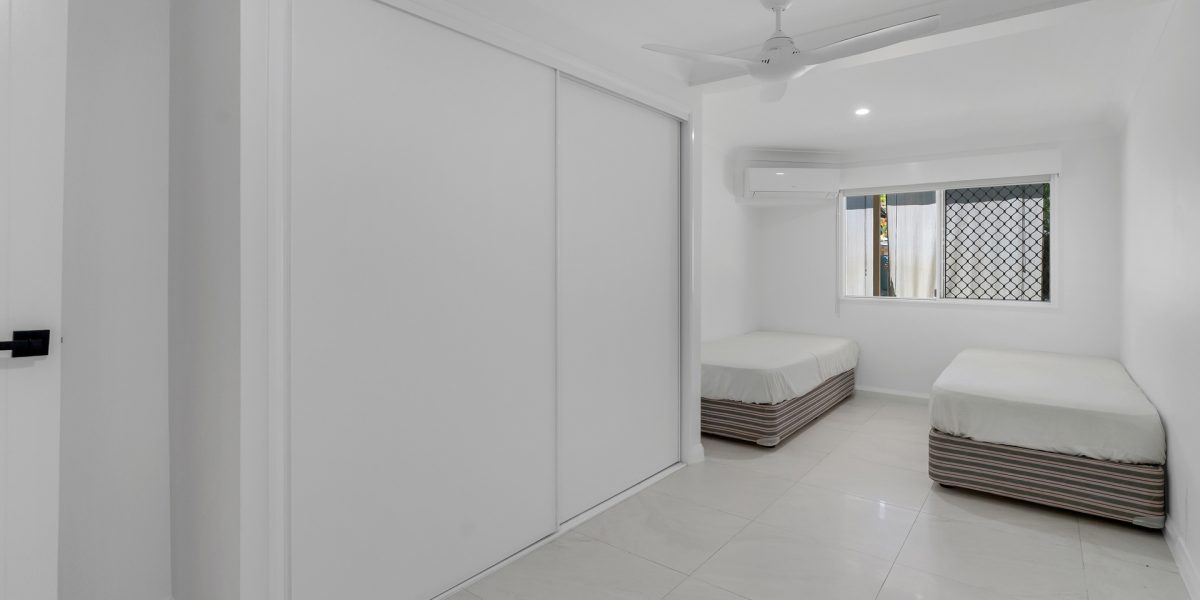 59 Waite Street, Machans Beach, QLD 4878 AUS