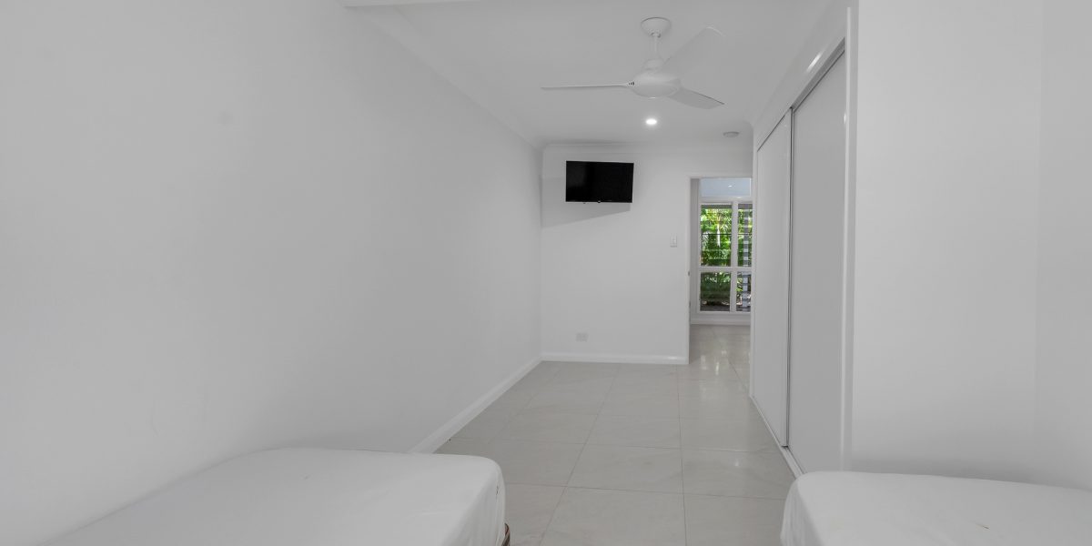 59 Waite Street, Machans Beach, QLD 4878 AUS