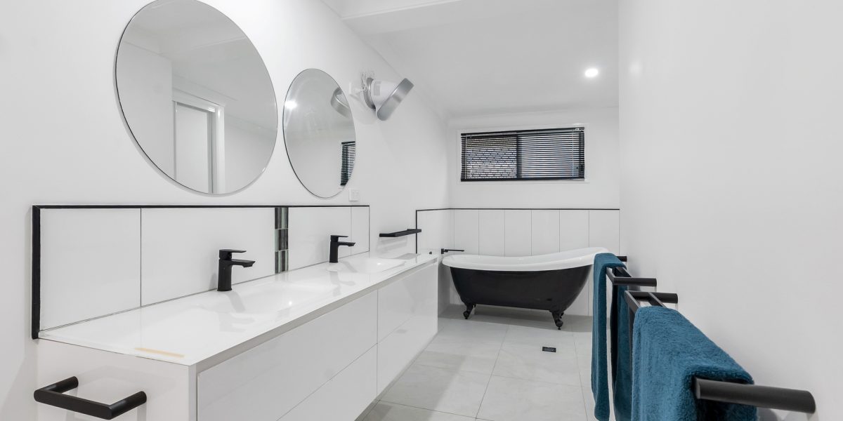 59 Waite Street, Machans Beach, QLD 4878 AUS