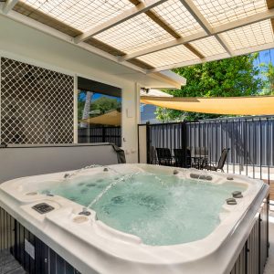 59 Waite Street, Machans Beach, QLD 4878 AUS