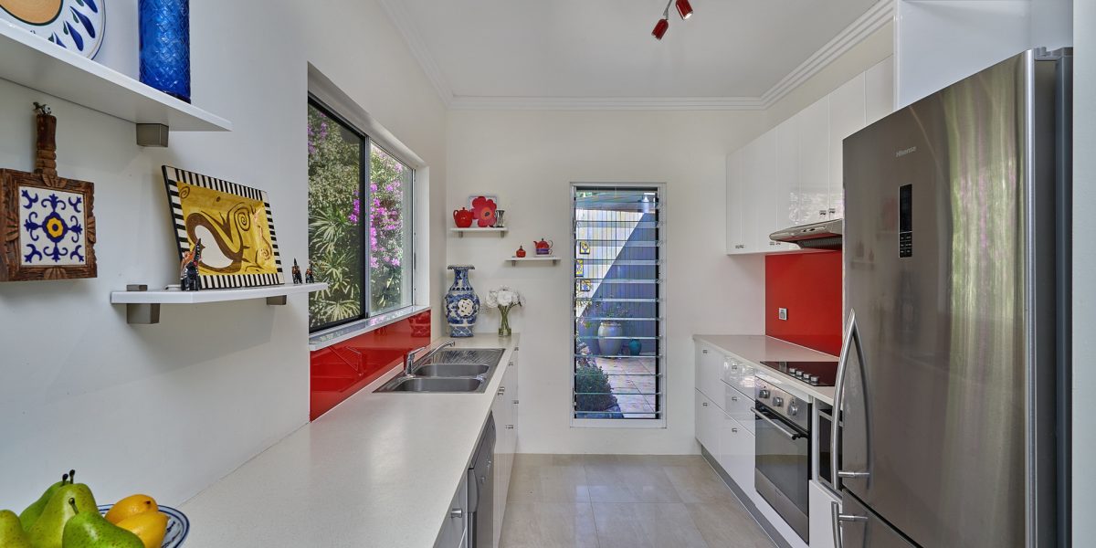 44 Rudder Close, Clifton Beach, QLD 4879 AUS