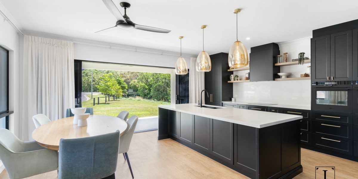 9 Lakeside Drive, Smithfield, QLD 4878 AUS