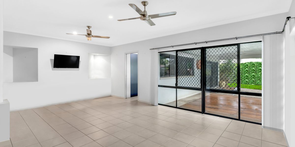 8 Mceachan Street, Edmonton, QLD 4869 AUS