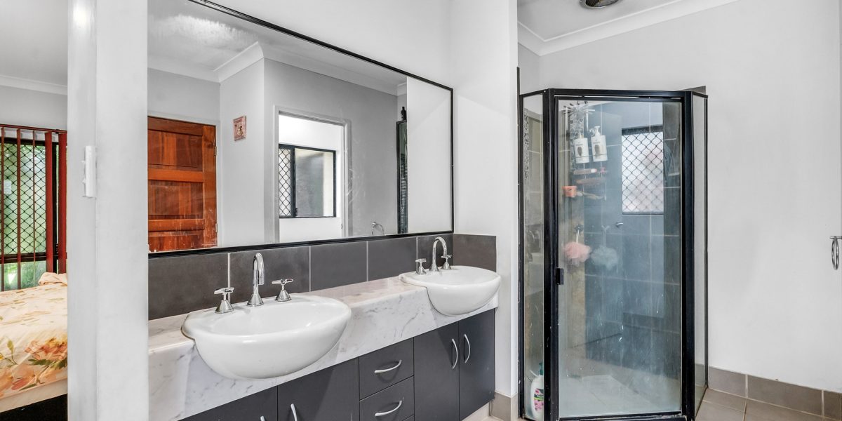 8 Mceachan Street, Edmonton, QLD 4869 AUS