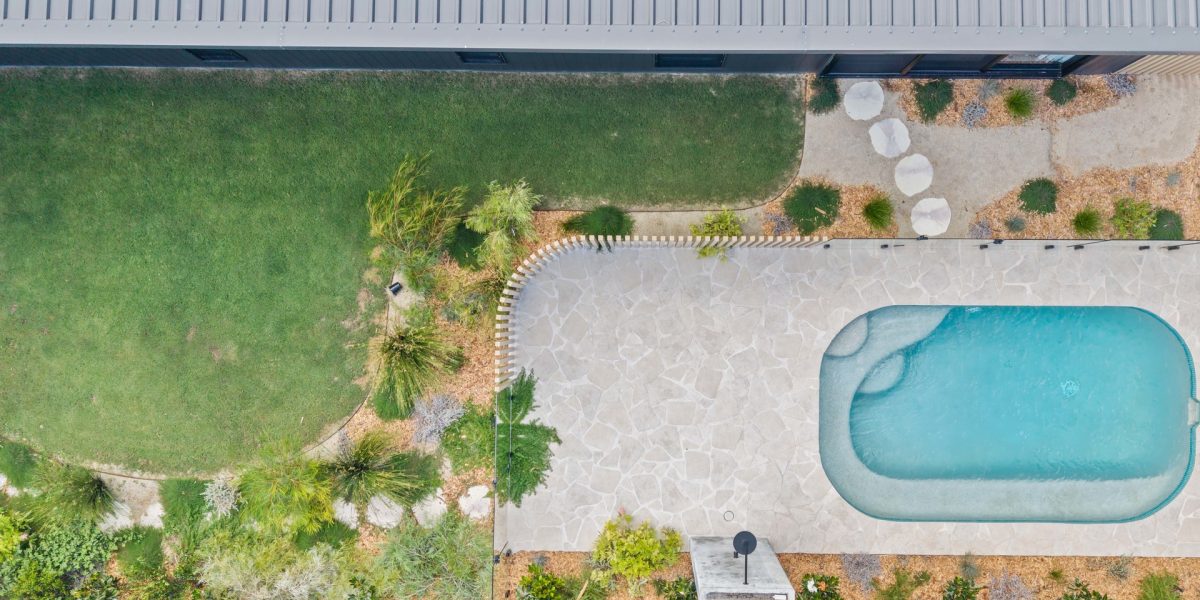 28 Headsail Drive, Trinity Beach, QLD 4879 AUS