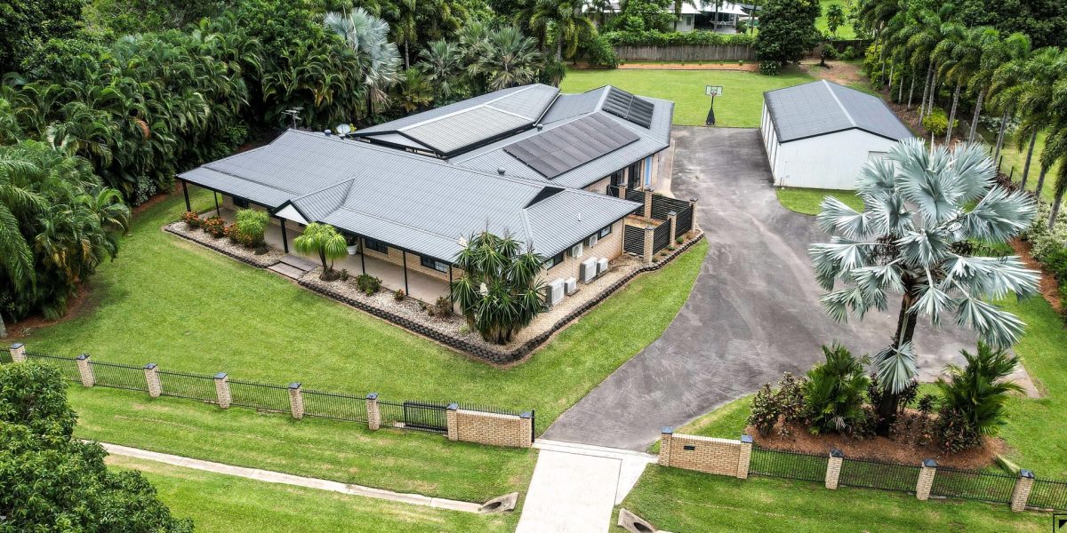 1-3 Quoll Close, Redlynch, QLD 4870 AUS