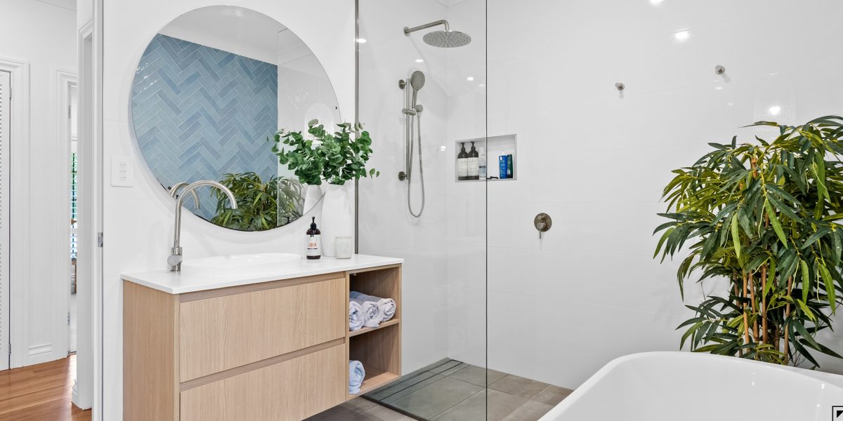 1-3 Quoll Close, Redlynch, QLD 4870 AUS