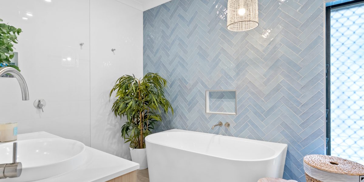 1-3 Quoll Close, Redlynch, QLD 4870 AUS