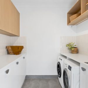 1-3 Quoll Close, Redlynch, QLD 4870 AUS