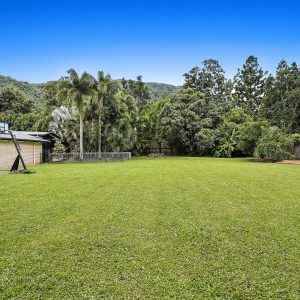 1-3 Quoll Close, Redlynch, QLD 4870 AUS