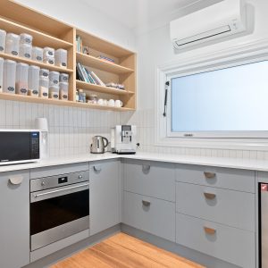 1-3 Quoll Close, Redlynch, QLD 4870 AUS