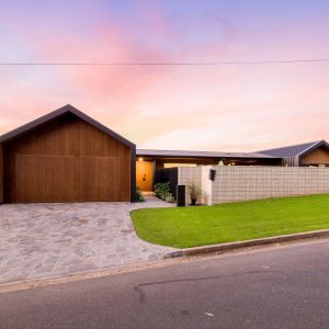 254 Toogood Road, Bayview Heights, QLD 4868 AUS