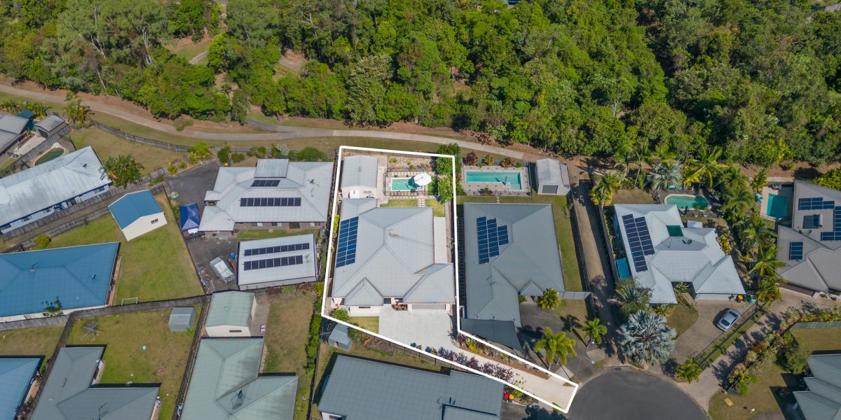 Bentley Park, QLD 4869 AUS