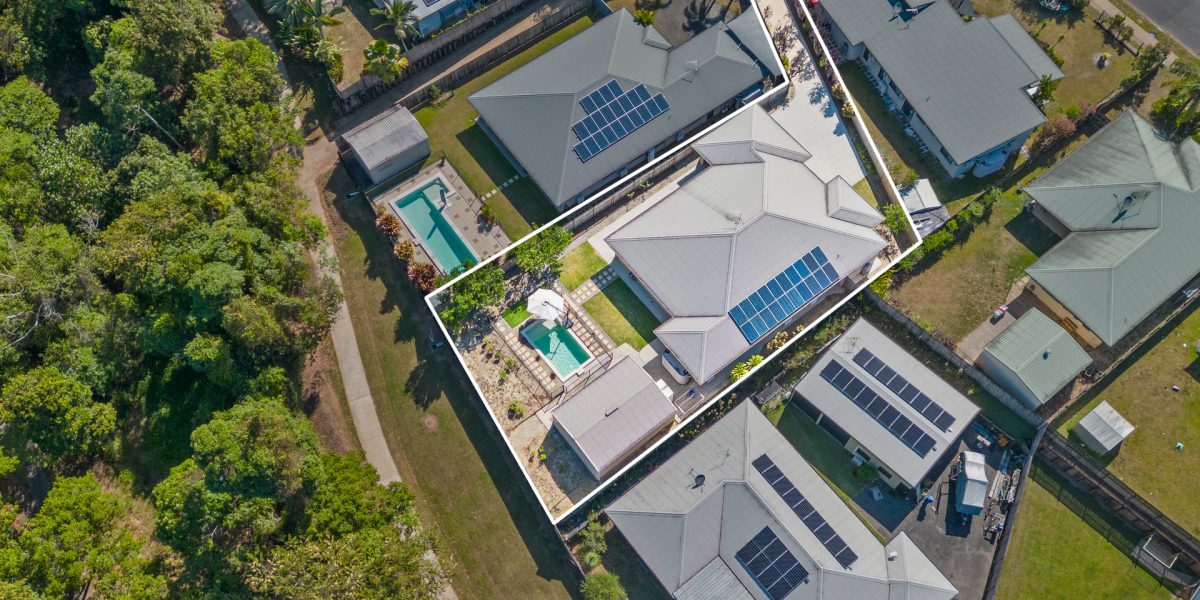 Bentley Park, QLD 4869 AUS