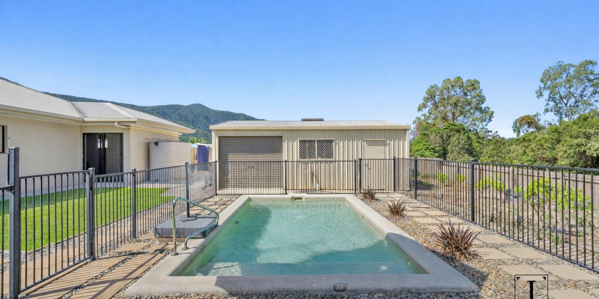 Bentley Park, QLD 4869 AUS