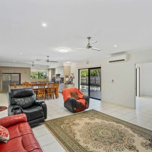 Bentley Park, QLD 4869 AUS
