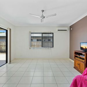 Bentley Park, QLD 4869 AUS