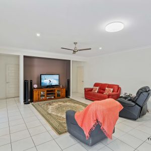 Bentley Park, QLD 4869 AUS