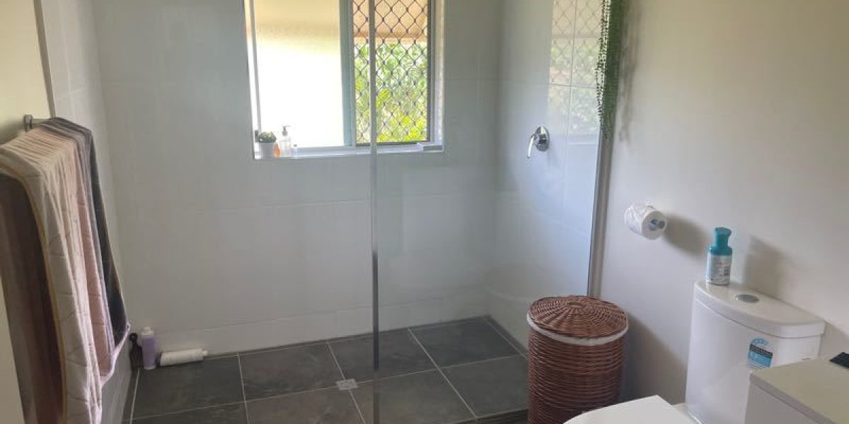 1/37 Mintaro Crescent, Woree, QLD 4868 AUS