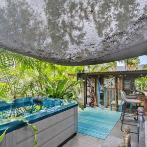 1/12 Frankston Street, Kewarra Beach, QLD 4879 AUS