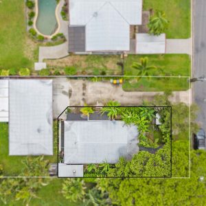 1/12 Frankston Street, Kewarra Beach, QLD 4879 AUS