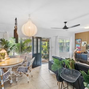 1/12 Frankston Street, Kewarra Beach, QLD 4879 AUS