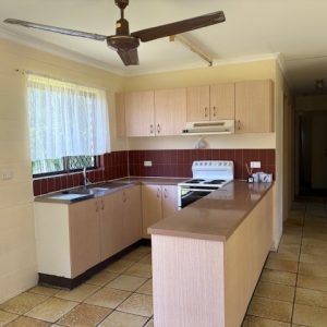 15 Fuscia Court, Mooroobool, QLD 4870 AUS