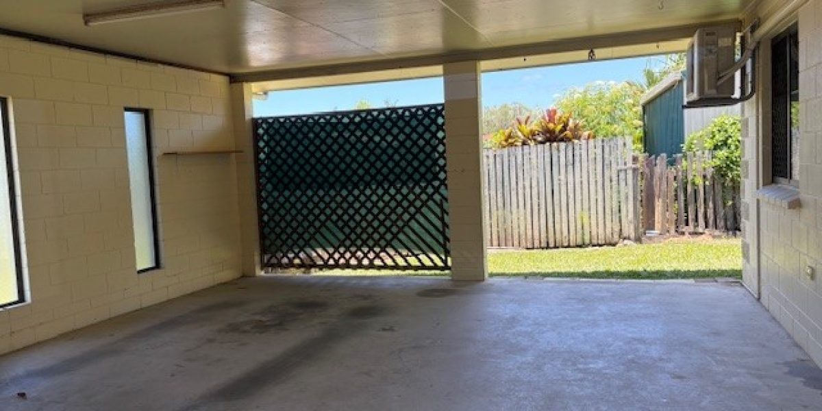 15 Fuscia Court, Mooroobool, QLD 4870 AUS