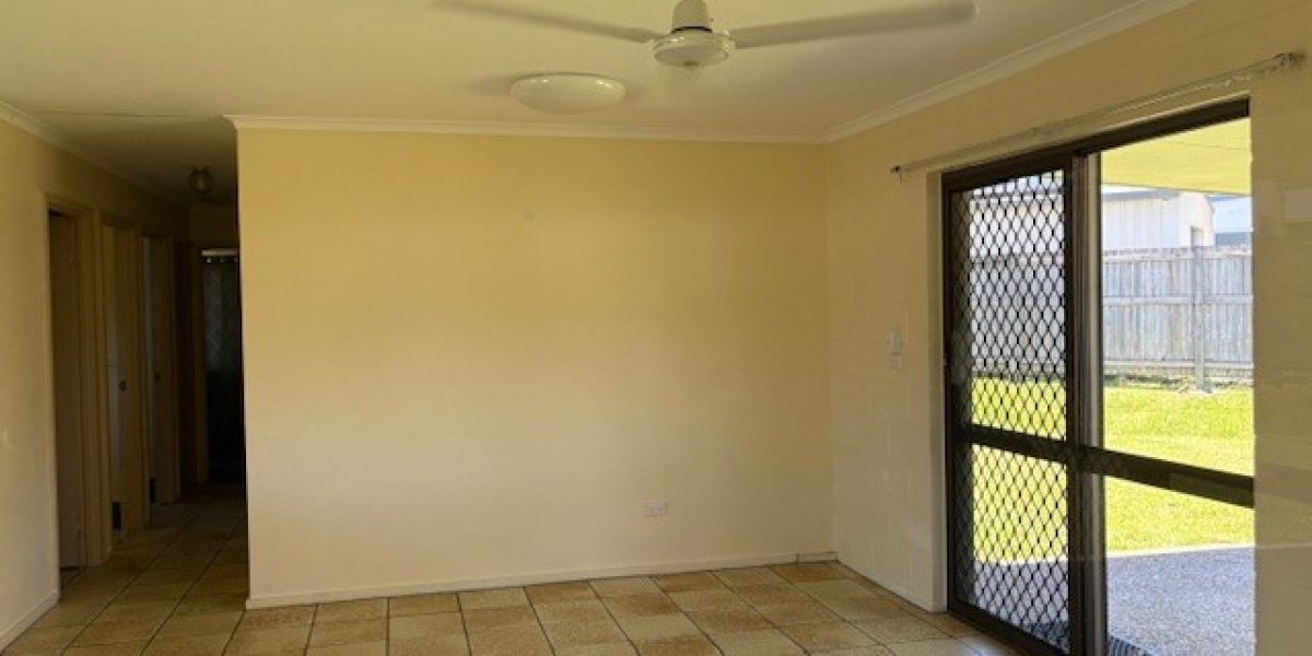 15 Fuscia Court, Mooroobool, QLD 4870 AUS