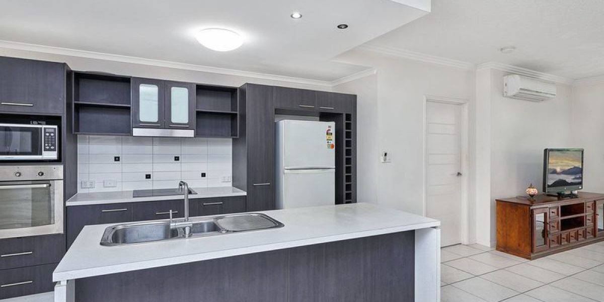 5/136-138 Buchan Street, Bungalow, QLD 4870 AUS